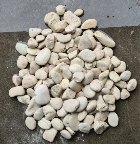Beach Pebbles wit